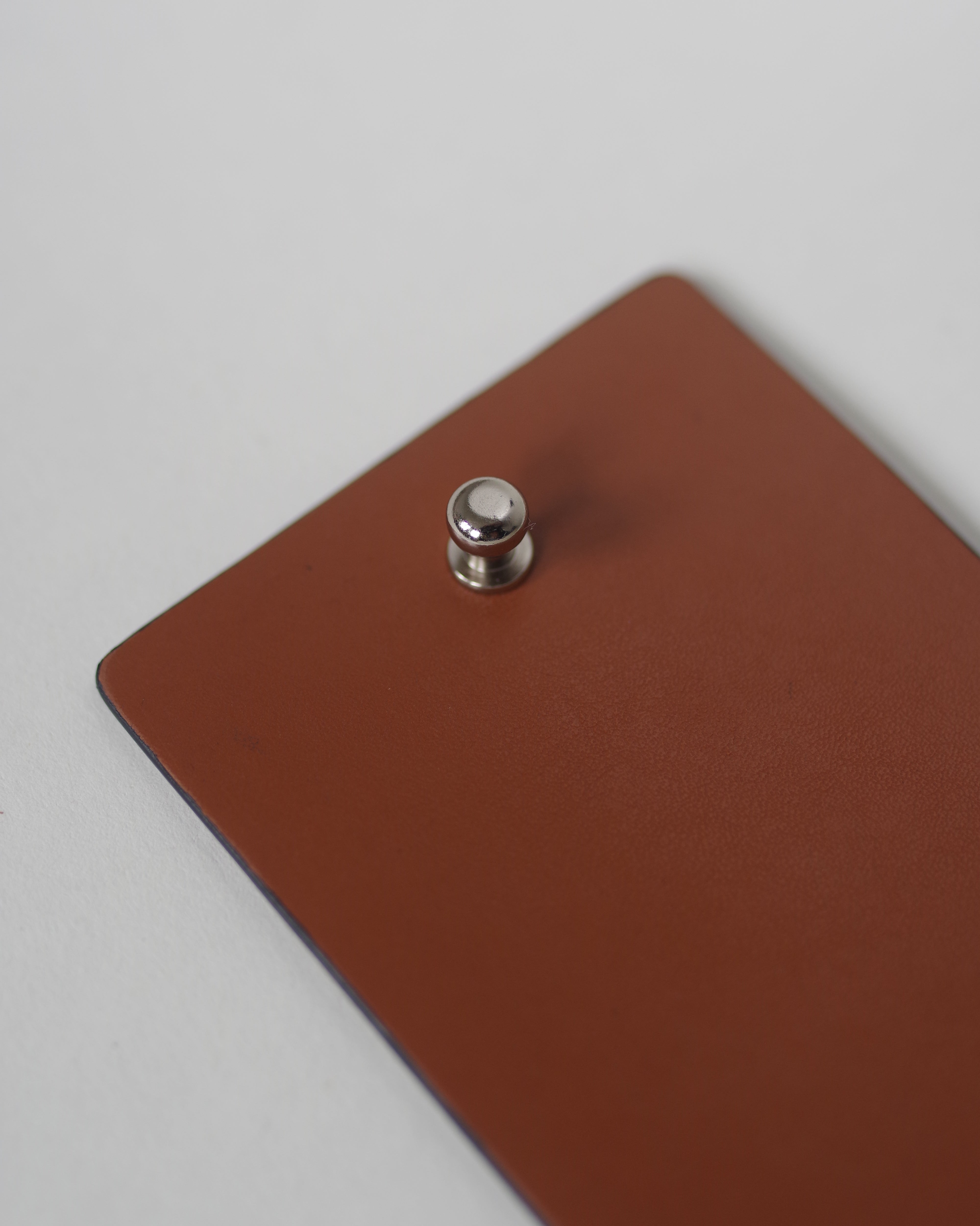 Cognac Vegan Leather Wire Organizer